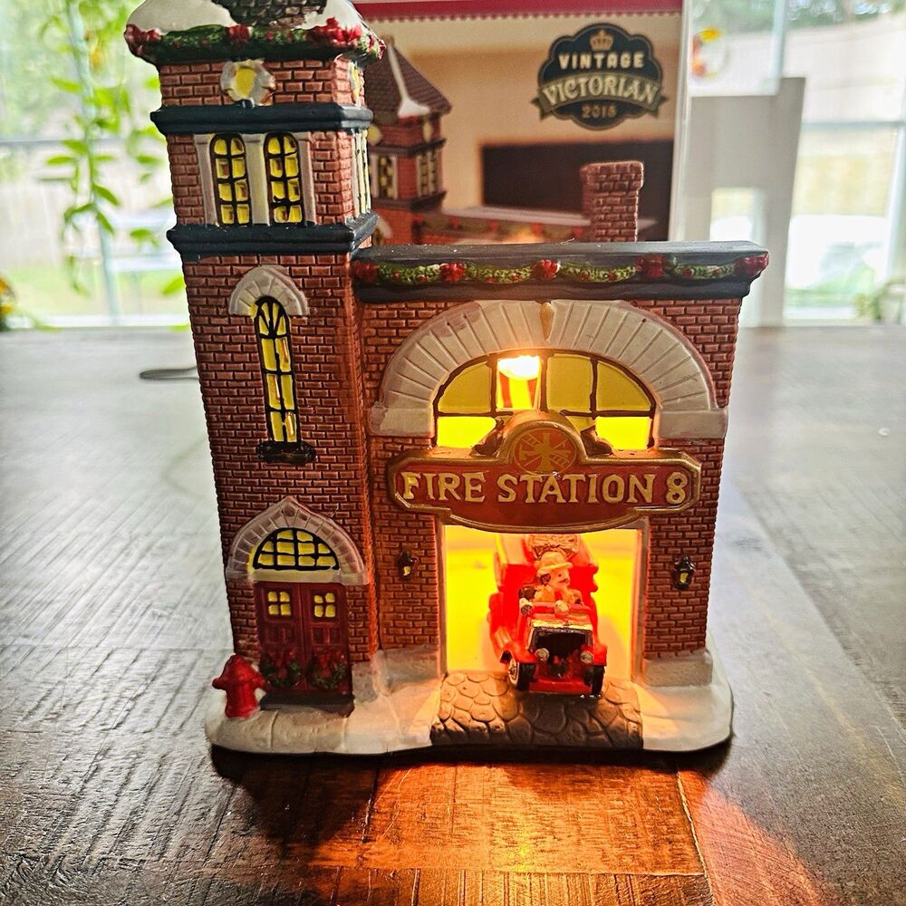 Holiday Time Vintage Victorian Lighted Fire Station 8 House w/ Box 2015